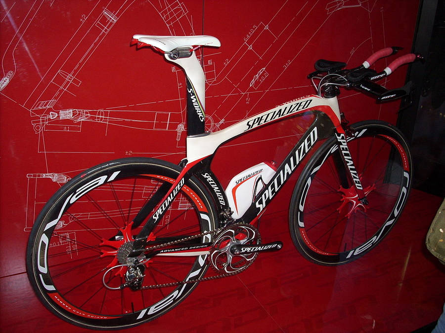 A Visually Striking Image Of A White, Red, And Black Specialized Bike. Wallpaper