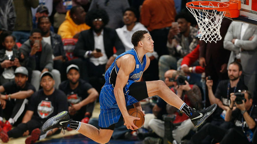 Aaron Gordon Double Clutch Dunk Wallpaper