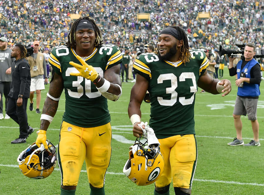 Aaron Jones, Running Back Of The Green Bay Packers Wallpaper