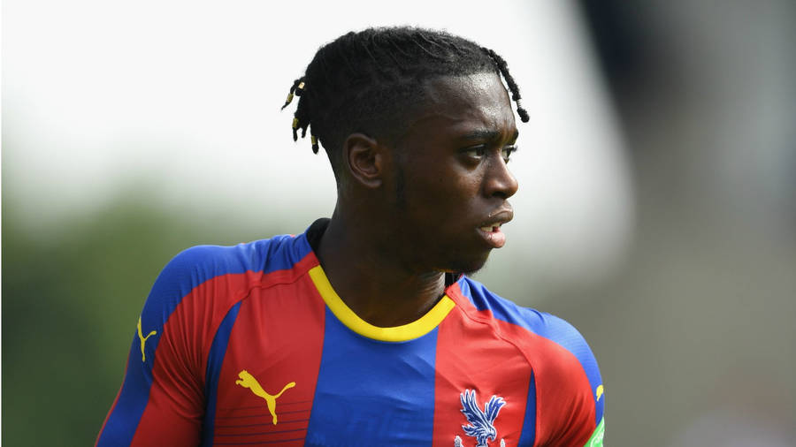 Aaron Wan-bissaka Locks Wallpaper