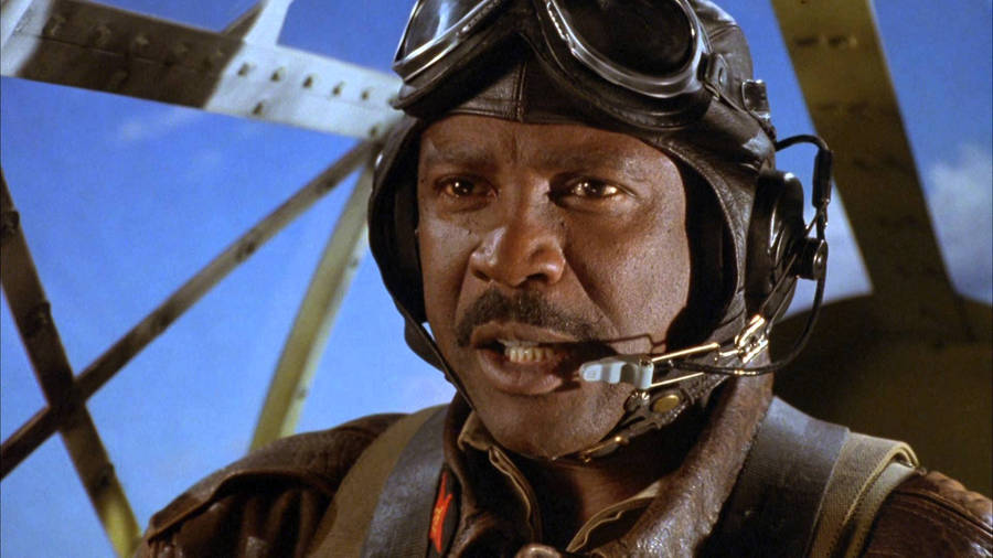 Acclaimed American Actor Louis Gossett Jr In Iron Eagle Iii Wallpaper