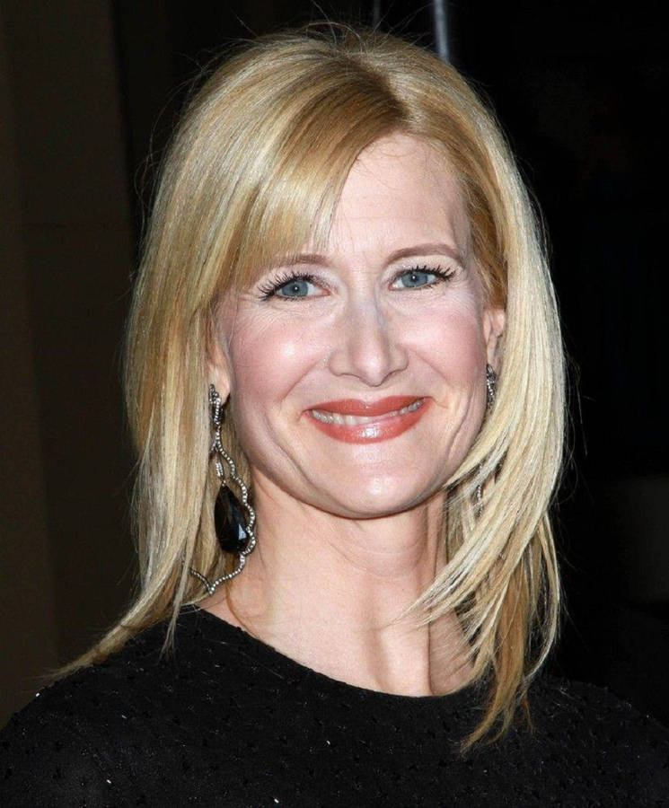 Actress Laura Dern Wearing Black Dress Wallpaper