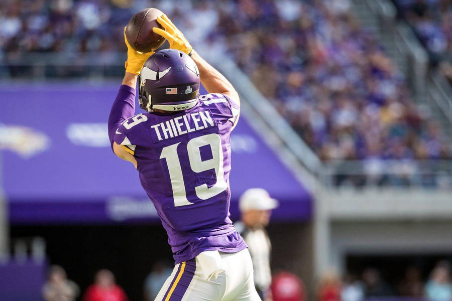 Adam Thielen Incredible Catch Wallpaper