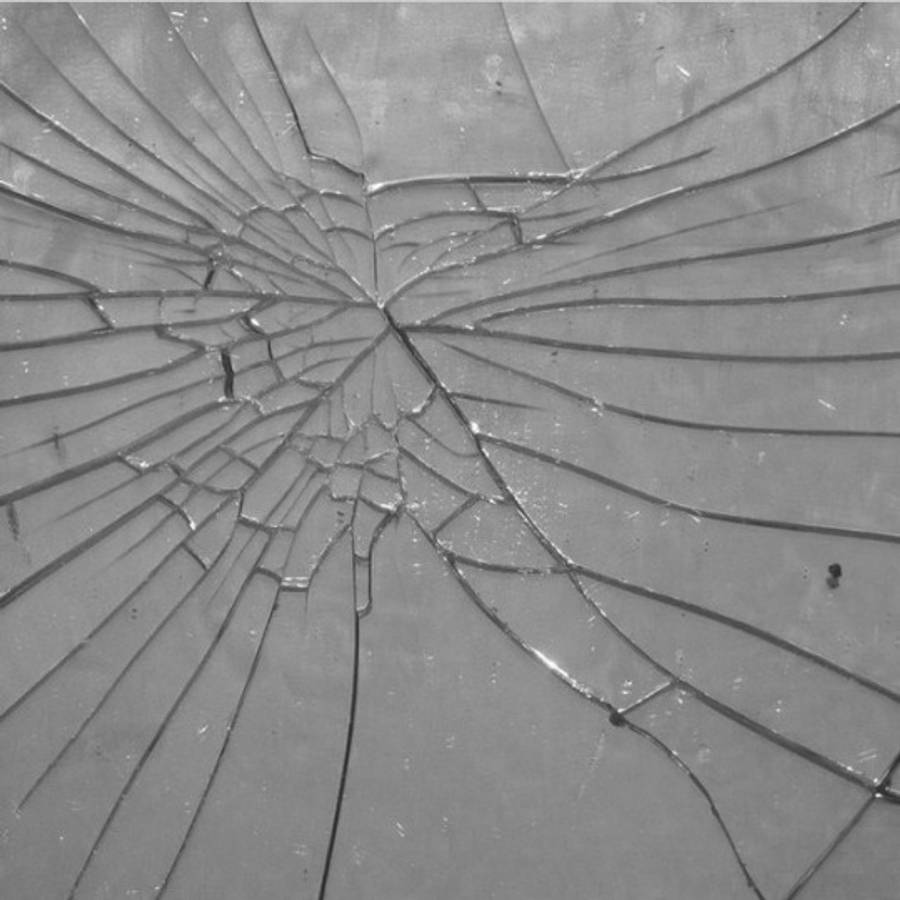 Aesthetic Broken Glass Light Grey Wallpaper