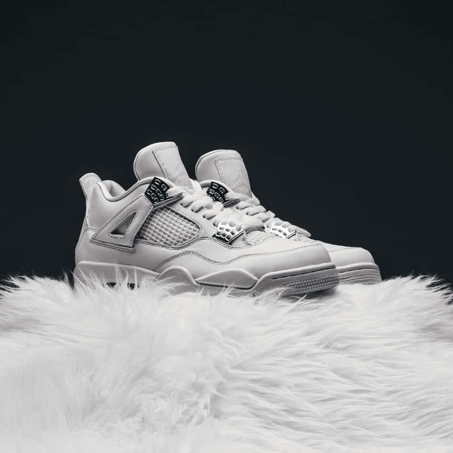 Air Jordan 4 Pure Money Edition Wallpaper