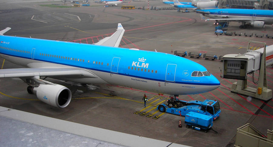 Airport Apron Klm Wallpaper