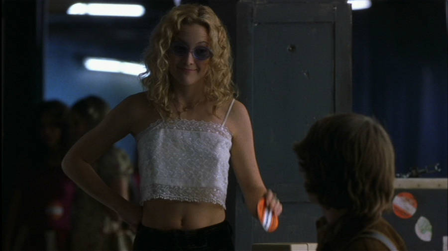 Almost Famous Movie Scene With Kate Hudson Wallpaper