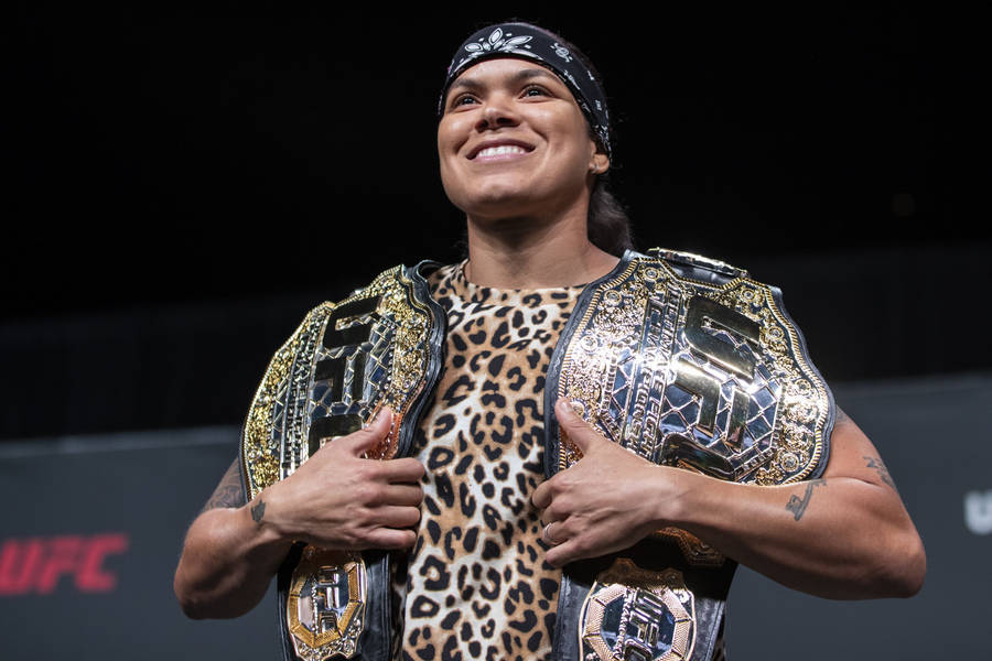 Amanda Nunes Leopard Print Wallpaper