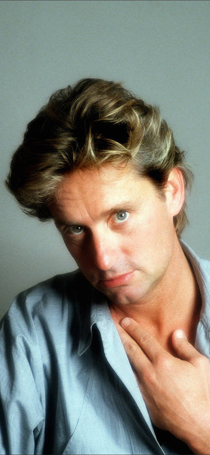 American Actor Michael Douglas Wallpaper