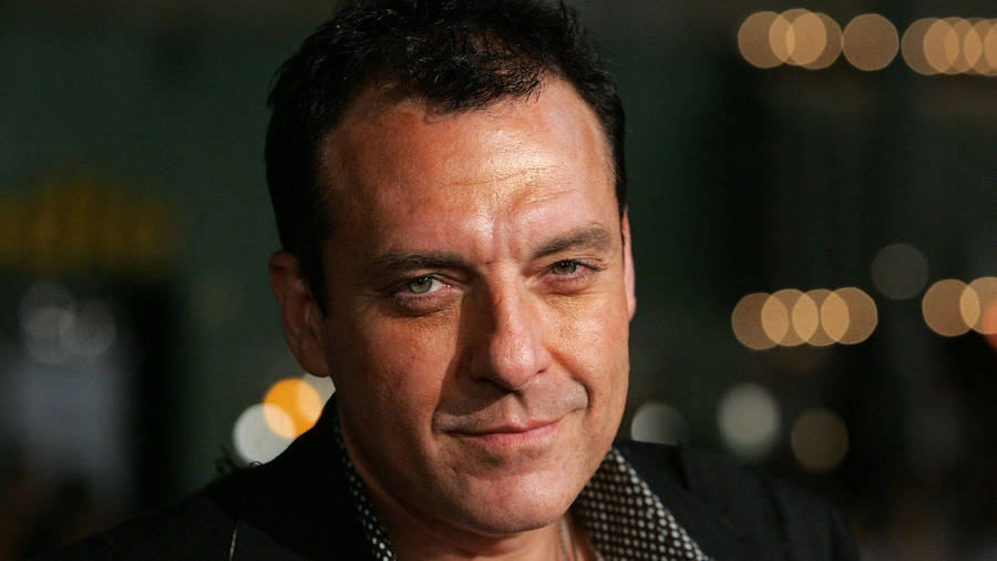 American Actor Tom Sizemore Babel Premiere Wallpaper