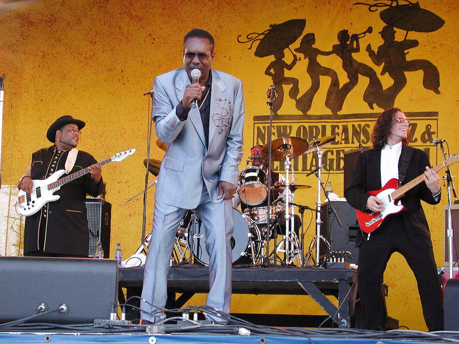 American Singer Wilson Pickett Jazz And Heritage Festival Wallpaper