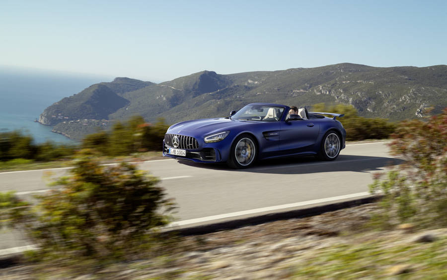 Amg Gt R Coastal View Wallpaper