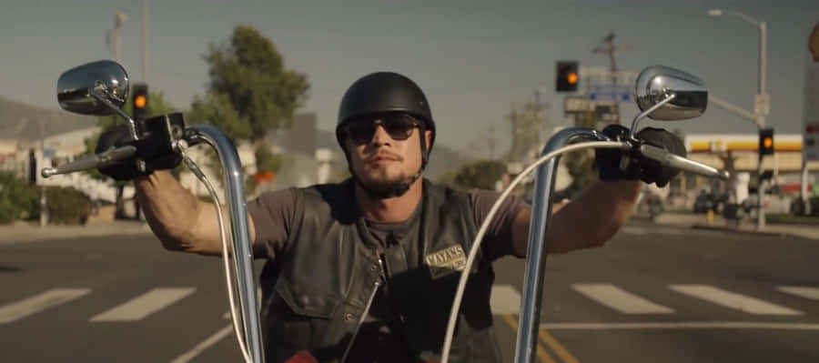 An Intense Look From A Member Of Mayans Mc Wallpaper