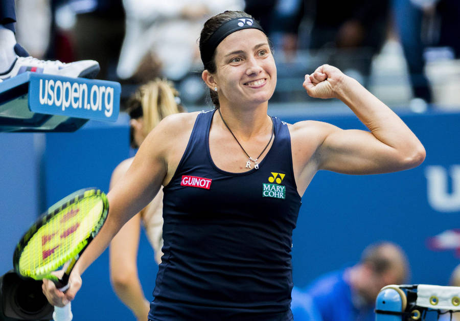 Anastasija Sevastova Grinning Wallpaper