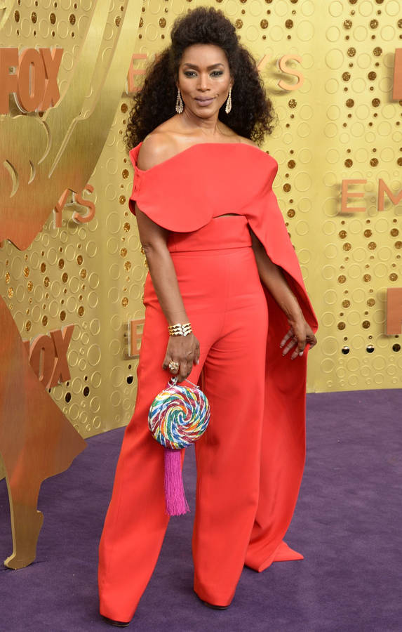 Angela Bassett Emmys Award 2019 Wallpaper