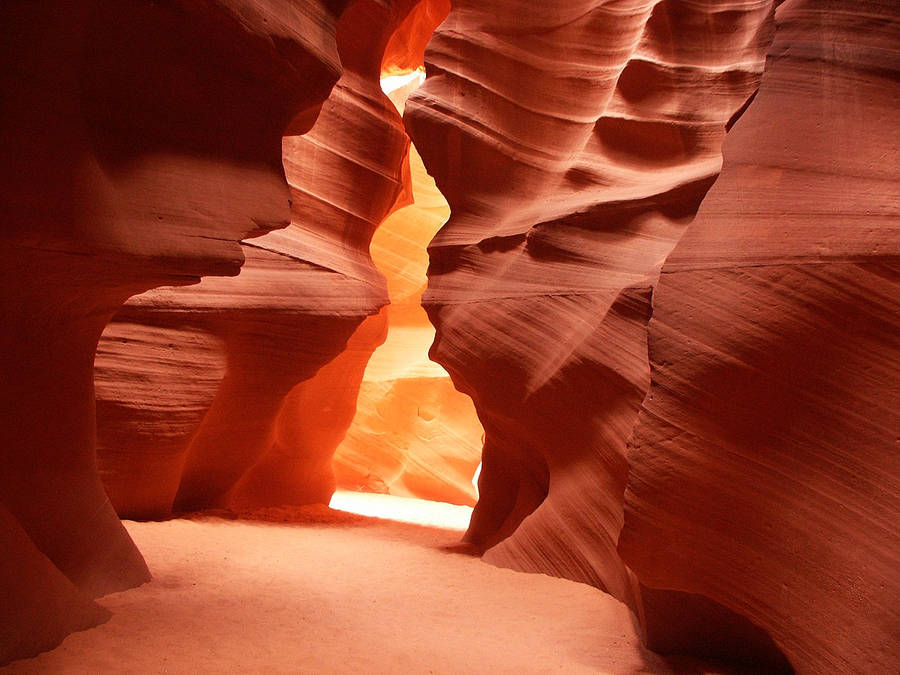 Antelope Canyon Warm-colored Landscape Wallpaper