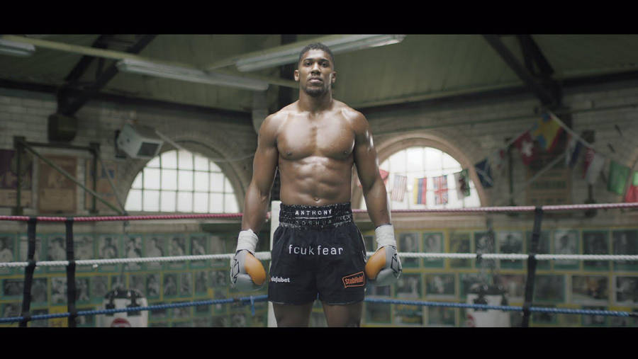 Anthony Joshua Muscular Abs Standing Wallpaper