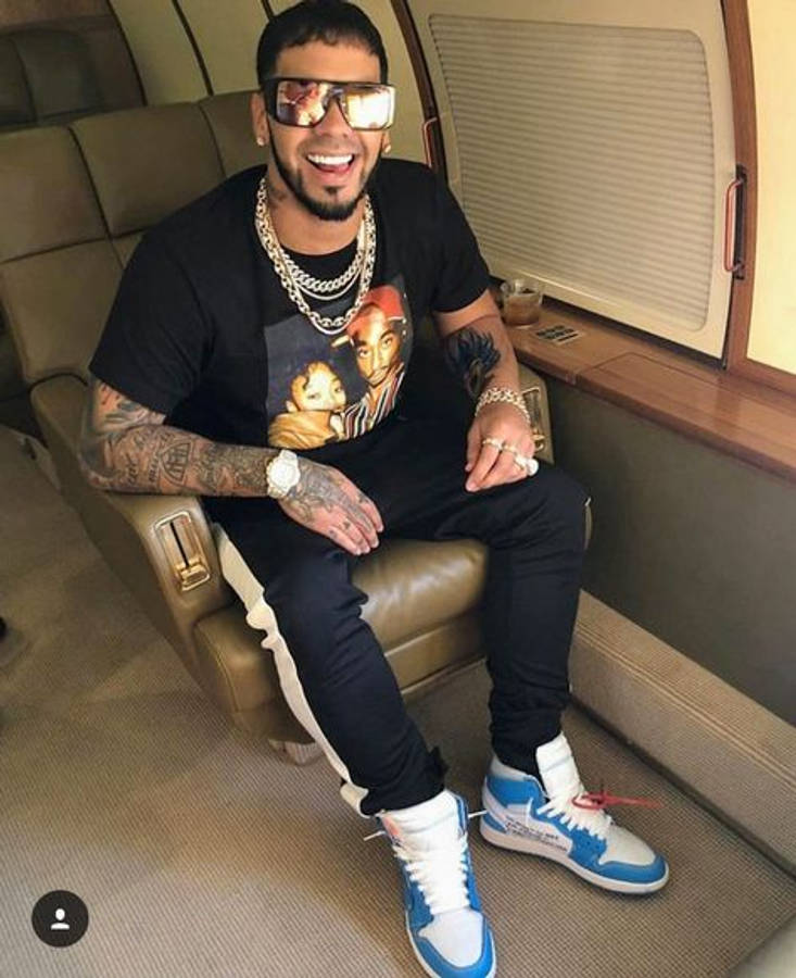 Anuel Aa Casual Shot Wallpaper