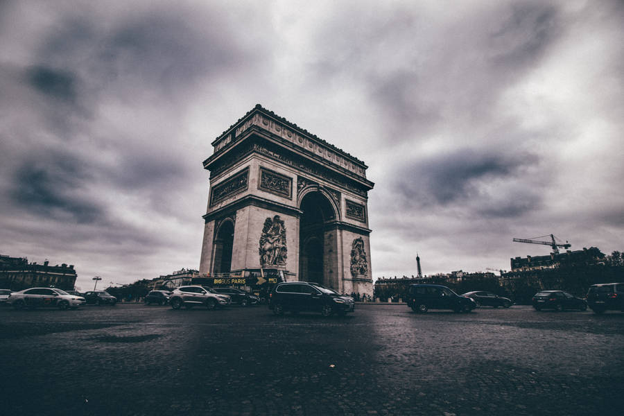 Arc De Triomphe Dark Sky Wallpaper