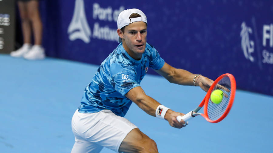 Argentine Tennis Star Diego Schwartzman In Action Wallpaper