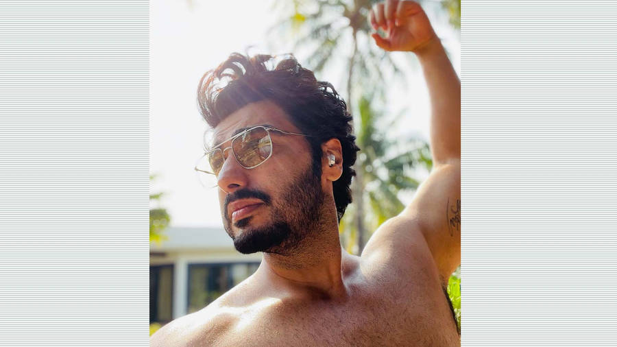 Arjun Kapoor Topless Look Wallpaper