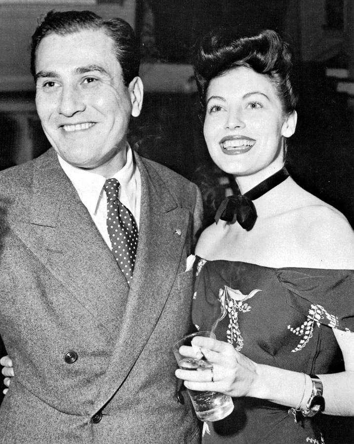 Artie Shaw With Ava Gardner Wallpaper