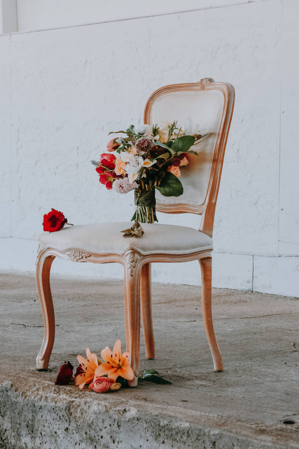 Arum Lily Lantana And Amaryllis Flower Bouquet Wallpaper