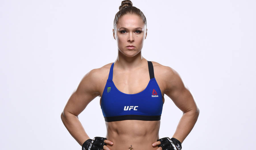 Athletic Ronda Rousey Wallpaper