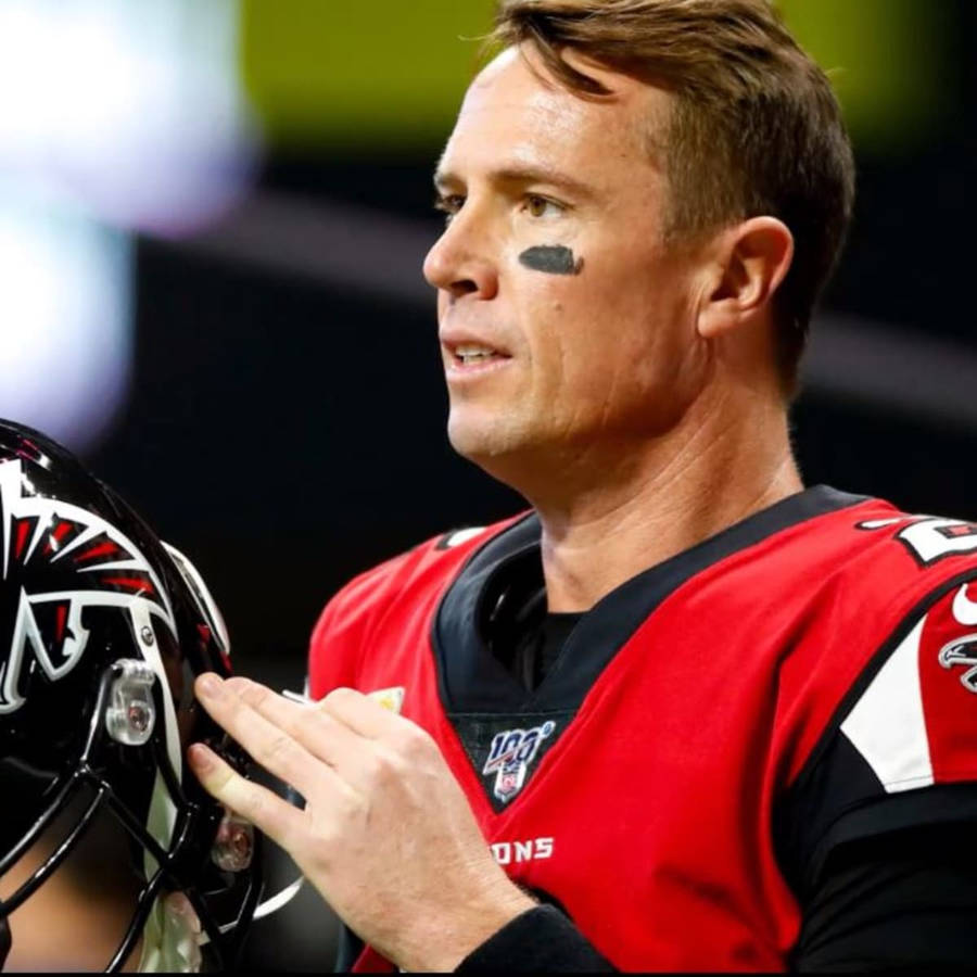 Atlanta Falcons Matt Ryan Side View Wallpaper