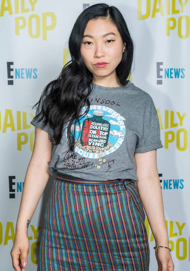 Awkwafina Dark Grey Shirt Wallpaper