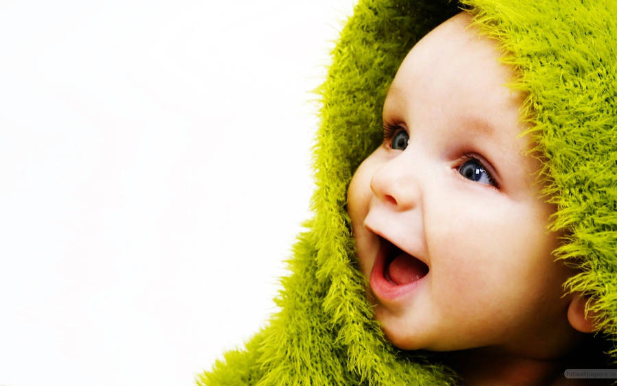 Baby In Yellow Green Fabric Wallpaper