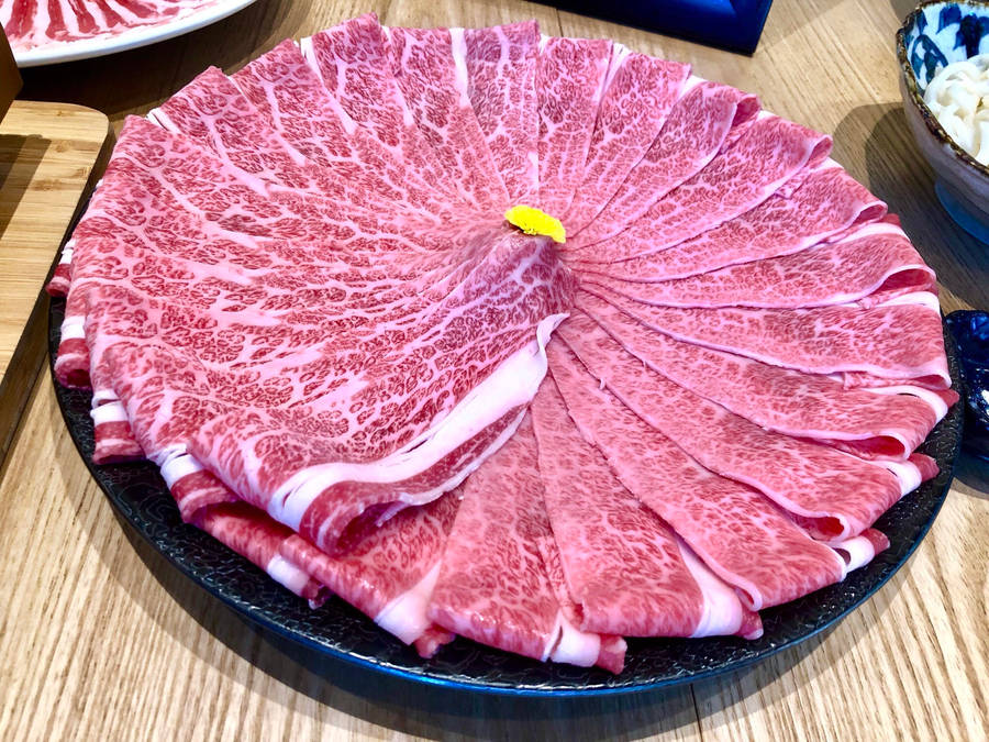 Bacon Cut Fresh Kobe Beef In Circle Wallpaper