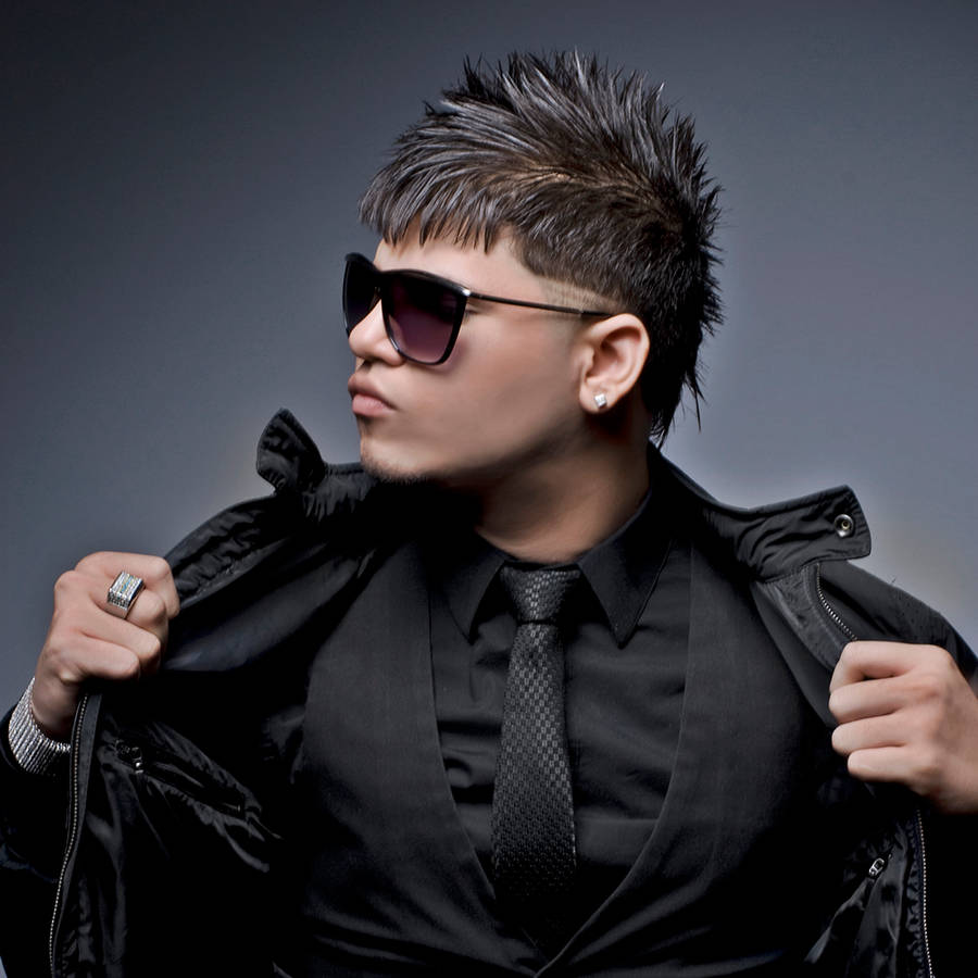 Badass Farruko On Black Tuxedo Wallpaper