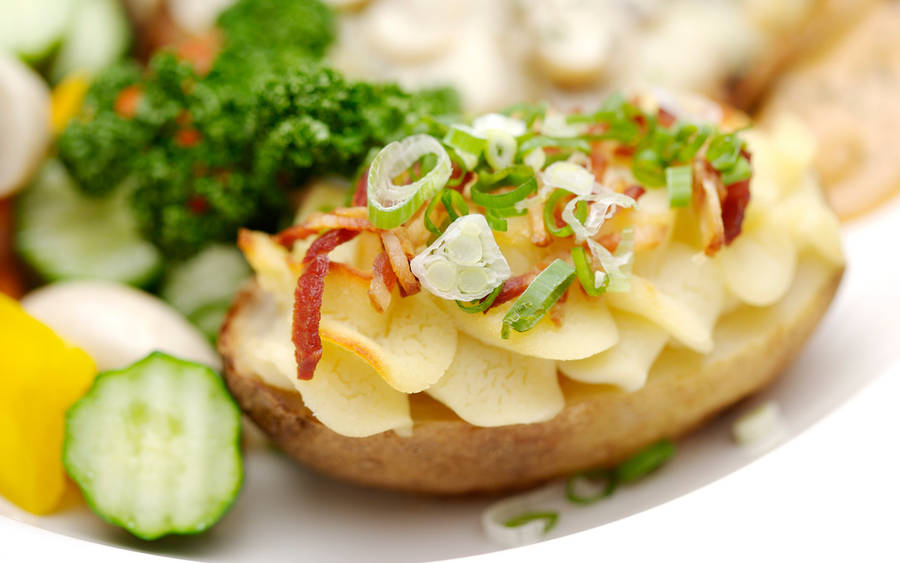 Baked Potato Dish With Endive Vegetables Wallpaper