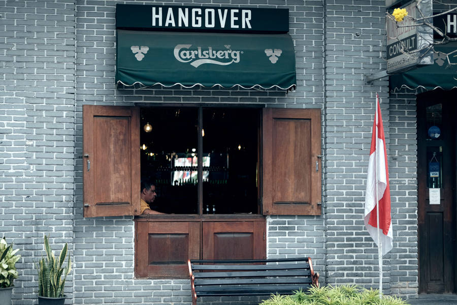 Bandung City Hangover Bar Wallpaper