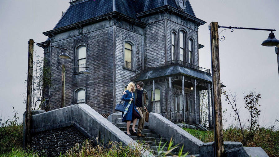 Bates Motel Manor Staircase Telephoto Shot Wallpaper