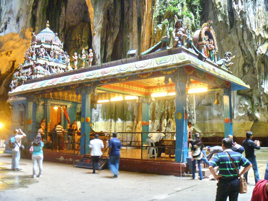 Batu Caves Murugan Temple Wallpaper