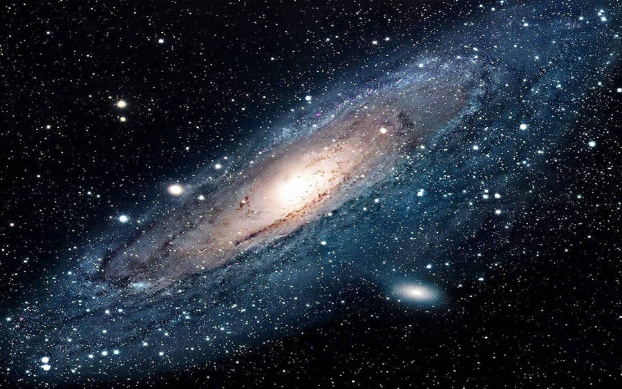 Beautiful Light Andromeda Galaxy In Space Wallpaper