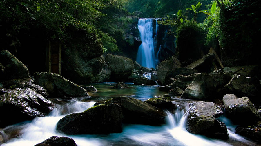 Beautiful Scenery Falls Wallpaper