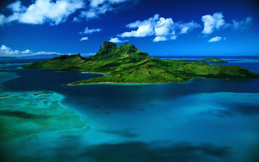 Beautiful Scenic Caribbean Island Wallpaper