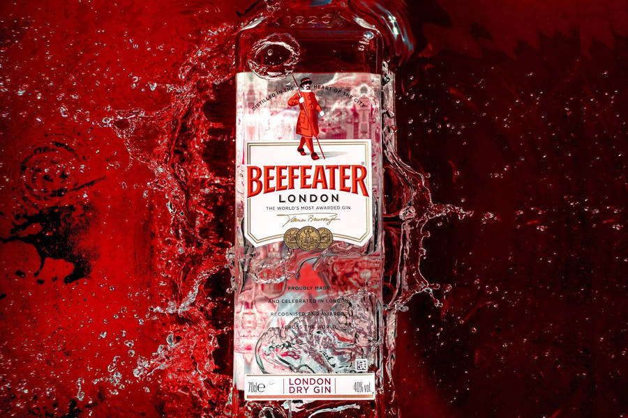 Beefeater Splashes Water Wallpaper