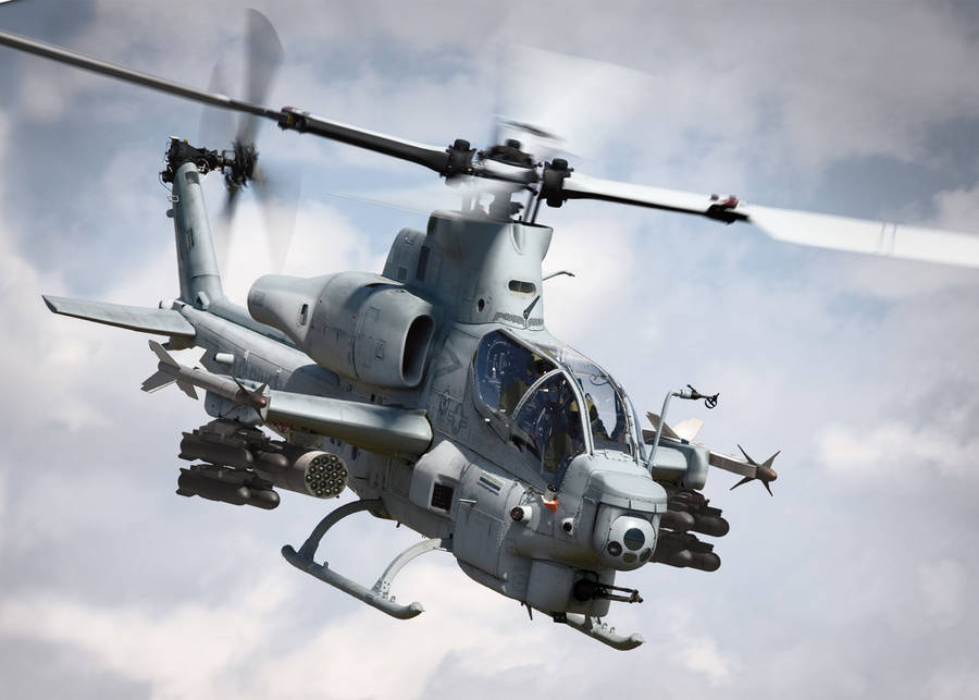 Bell Ah-1z Viper Military Helicopter Wallpaper