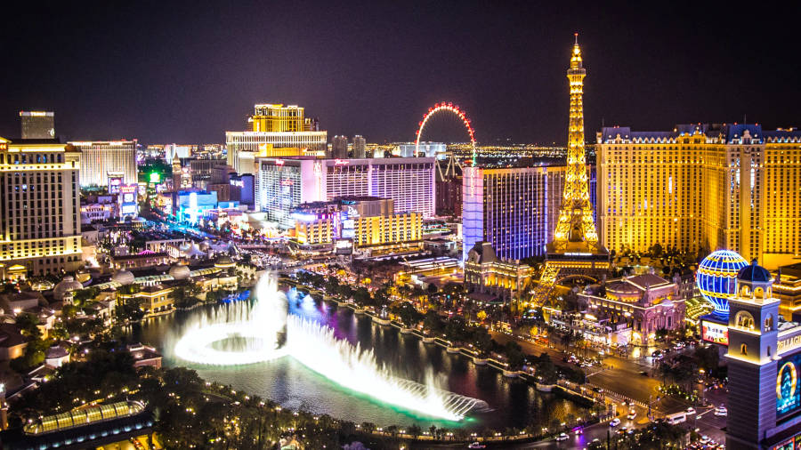 Bellagio Fountains Las Vegas Night Wallpaper