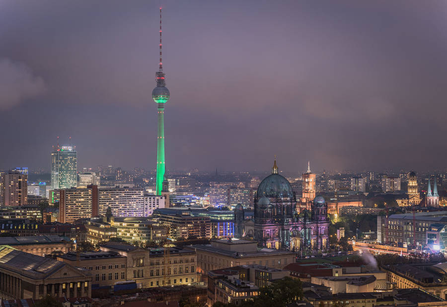 Berlin East City Of Lights Wallpaper