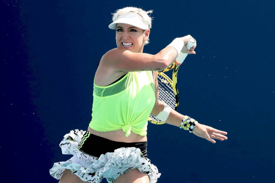 Bethanie Mattek-sands Neon Green Top Wallpaper