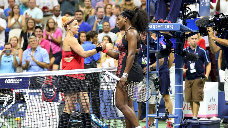 Bethanie Mattek-sands Vs Serena Williams Wallpaper