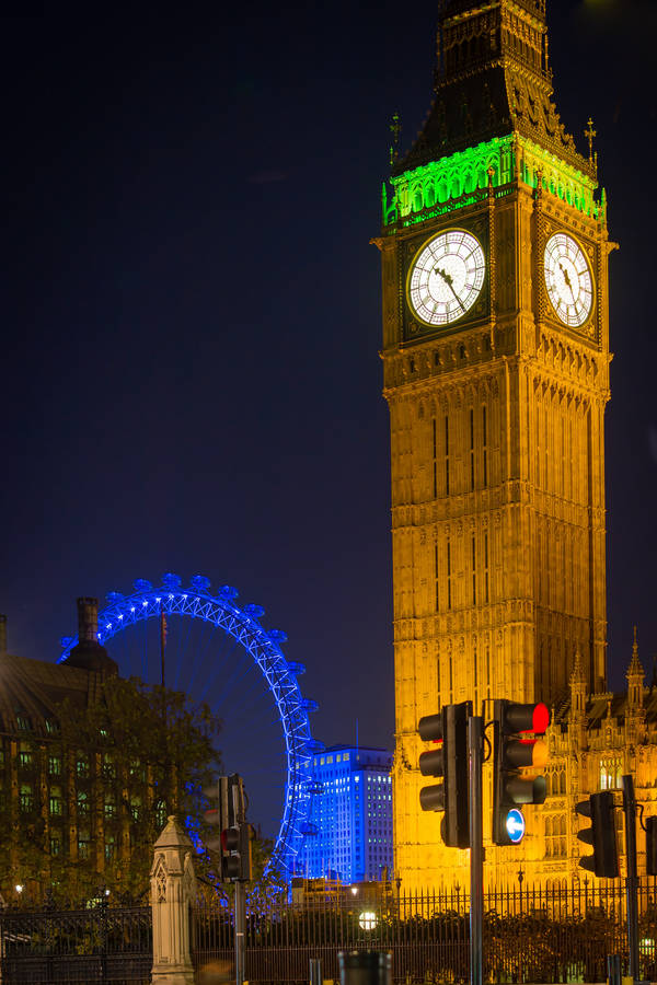 Big Ben At Night Wallpaper