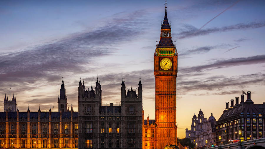 Big Ben In The Evening Wallpaper