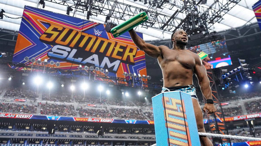 Big E At Wwe Summerslam Wallpaper