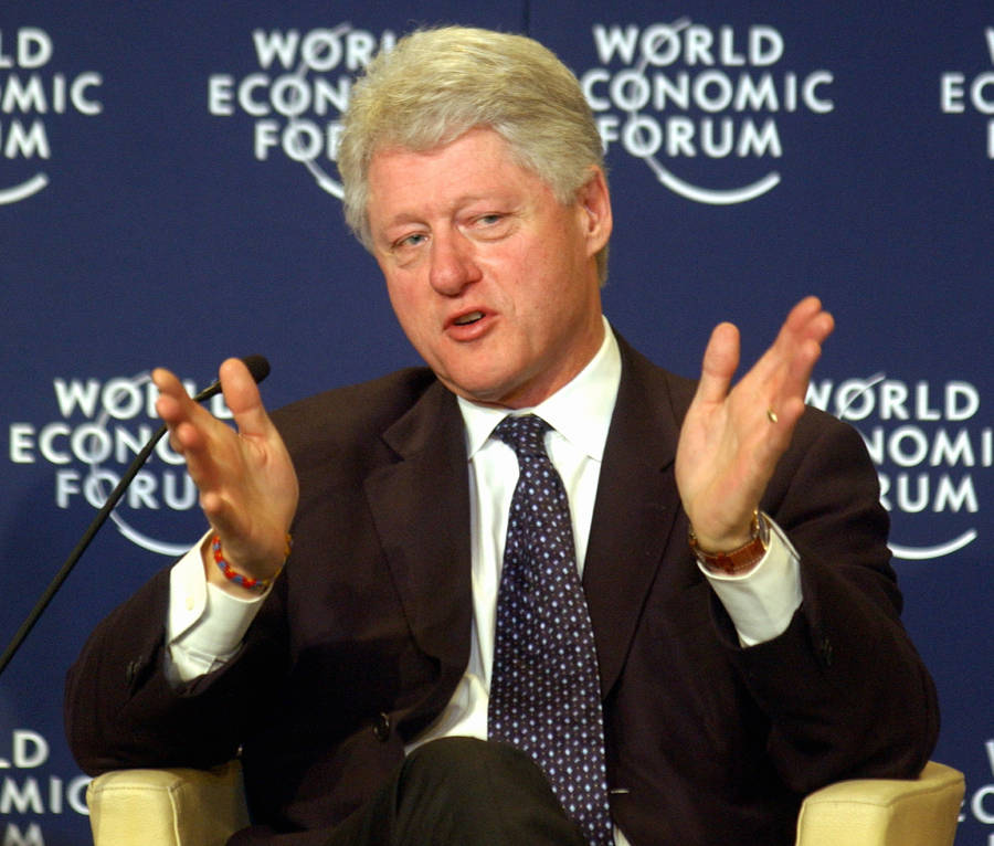 Bill Clinton Speaking At A World Forum Wallpaper